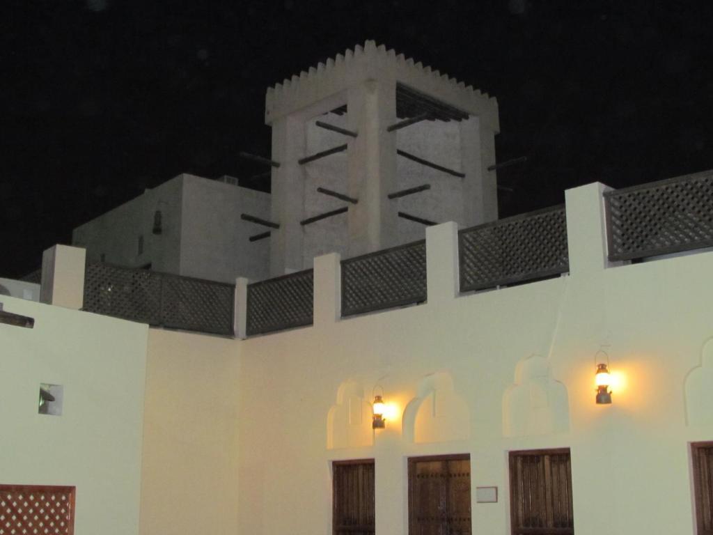 Sharjah Heritage Youth Hostel Exteriör bild